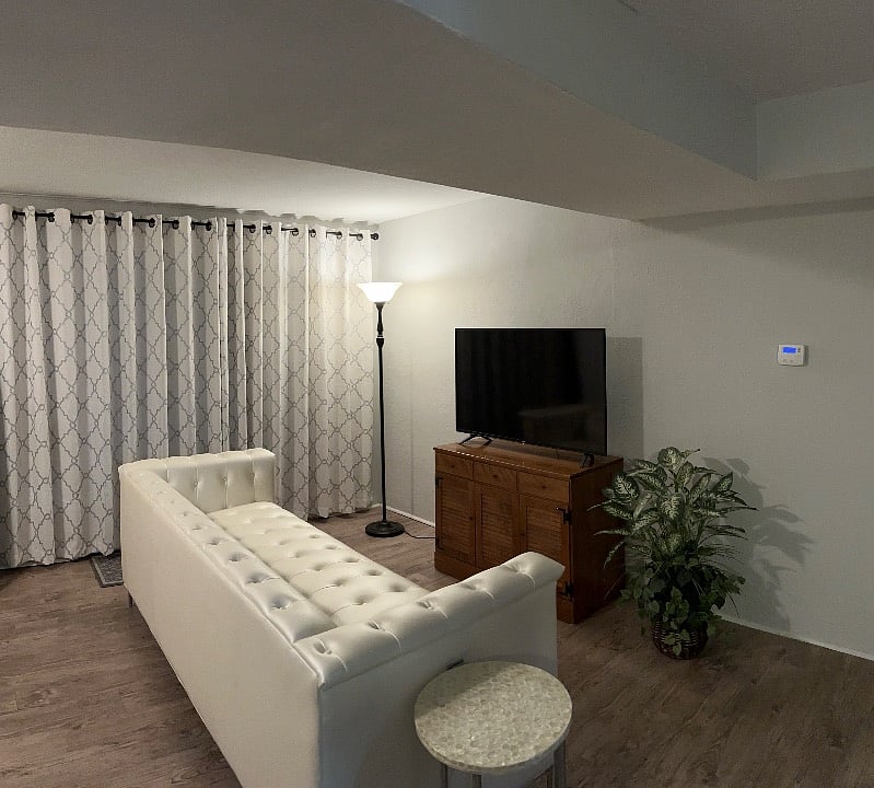 Furnished Finder property 446503_1 photo 1
