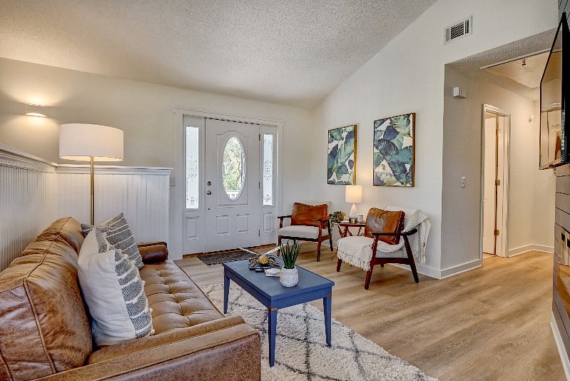 Furnished Finder property 446504_1 photo 20