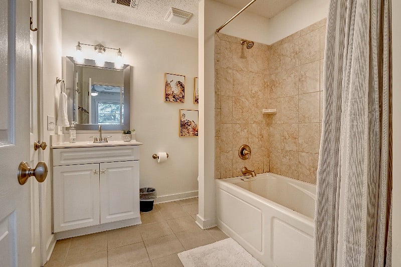Furnished Finder property 446504_1 photo 27