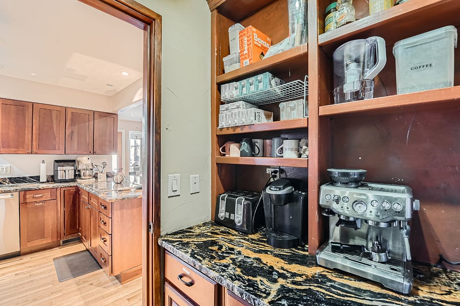 We have a decadent espresso and latte bar with everything you need to get your day started. We also provide a light breakfast to help you a healthy and quick start to the day.