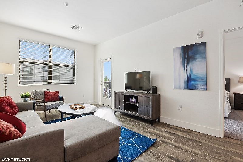 Furnished Finder property 446574_1 photo 18