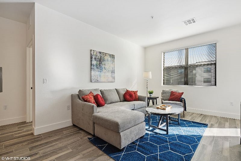 Furnished Finder property 446574_1 photo 20