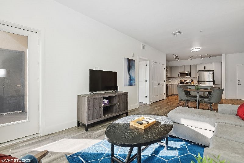 Furnished Finder property 446574_1 photo 21