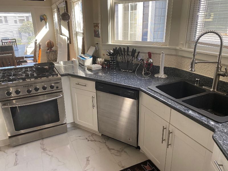 Furnished Finder property 446596_1 photo 7