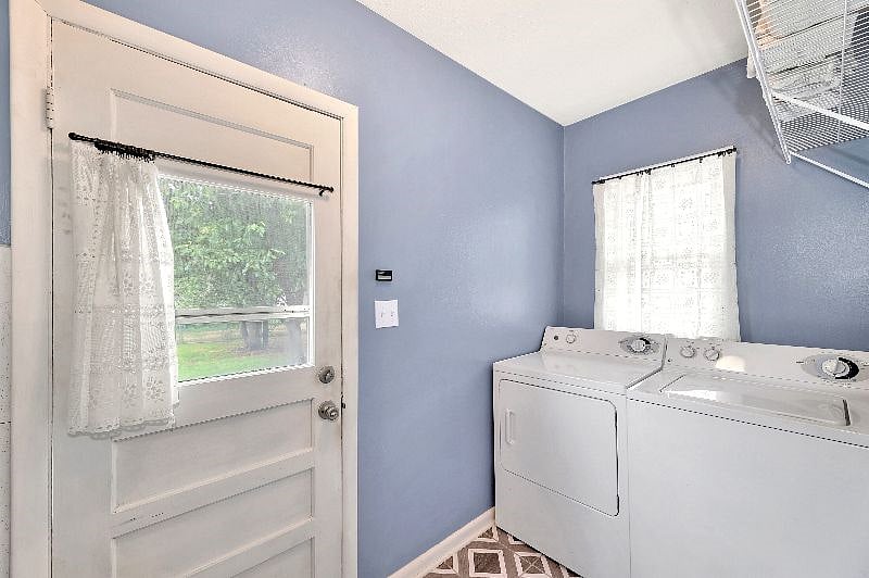 Furnished Finder property 446620_1 photo 9