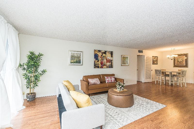 Furnished Finder property 446634_1 photo 5