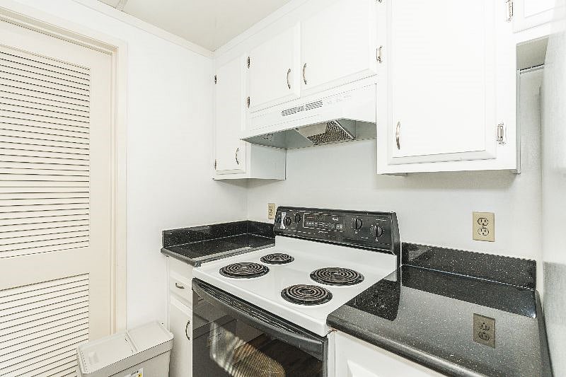 Furnished Finder property 446634_1 photo 10