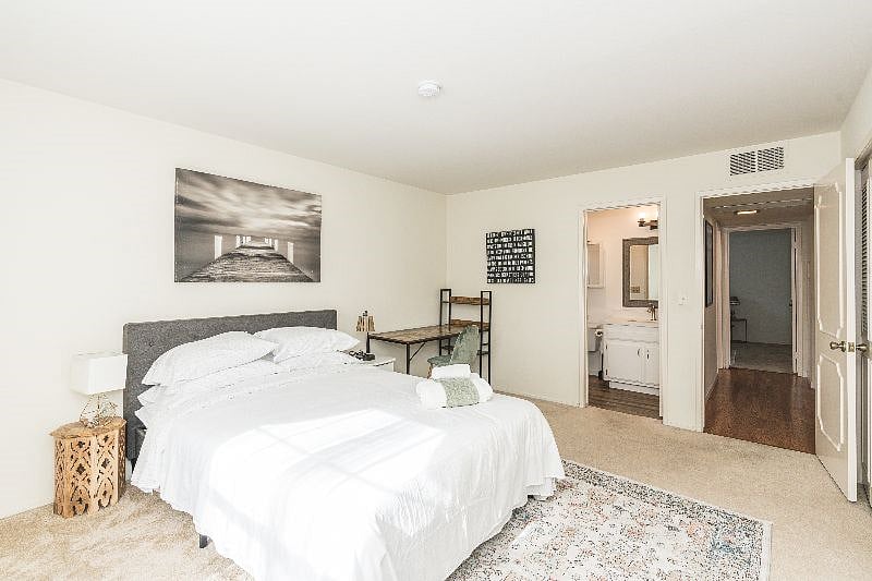 Furnished Finder property 446634_1 photo 16