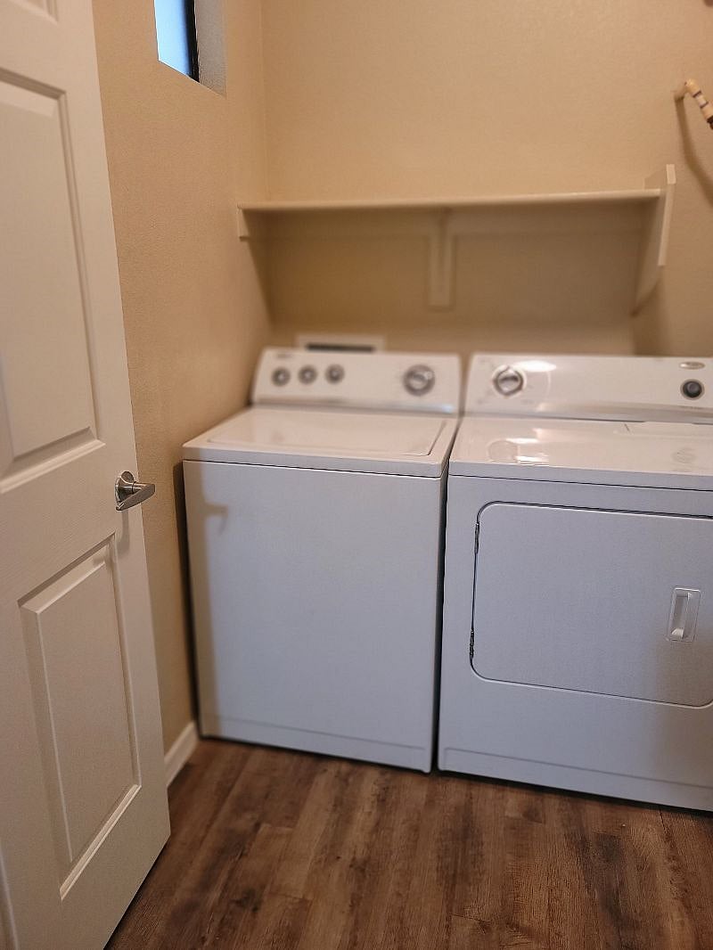 Furnished Finder property 446712_2 photo 23
