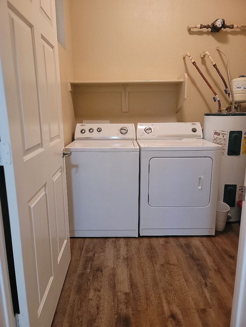 Furnished Finder property 446712_2 photo 24