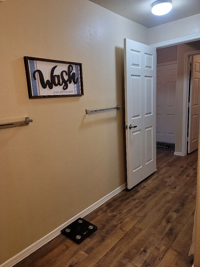 Furnished Finder property 446712_2 photo 35