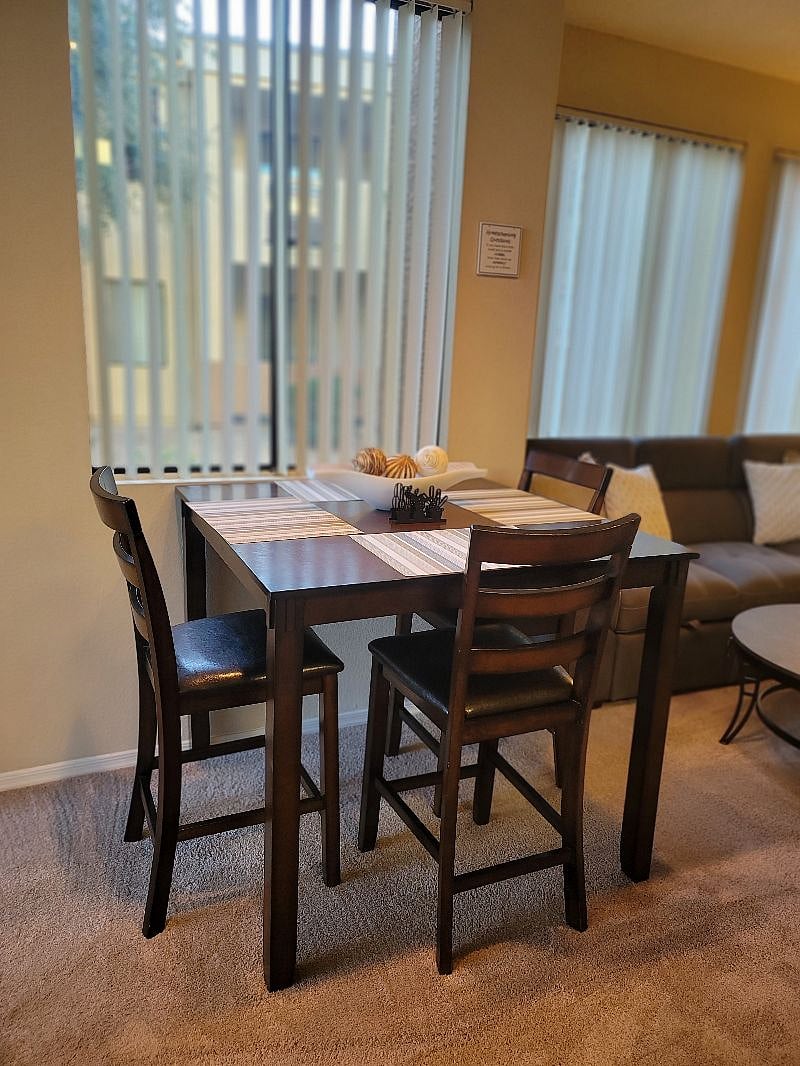 Furnished Finder property 446712_2 photo 9