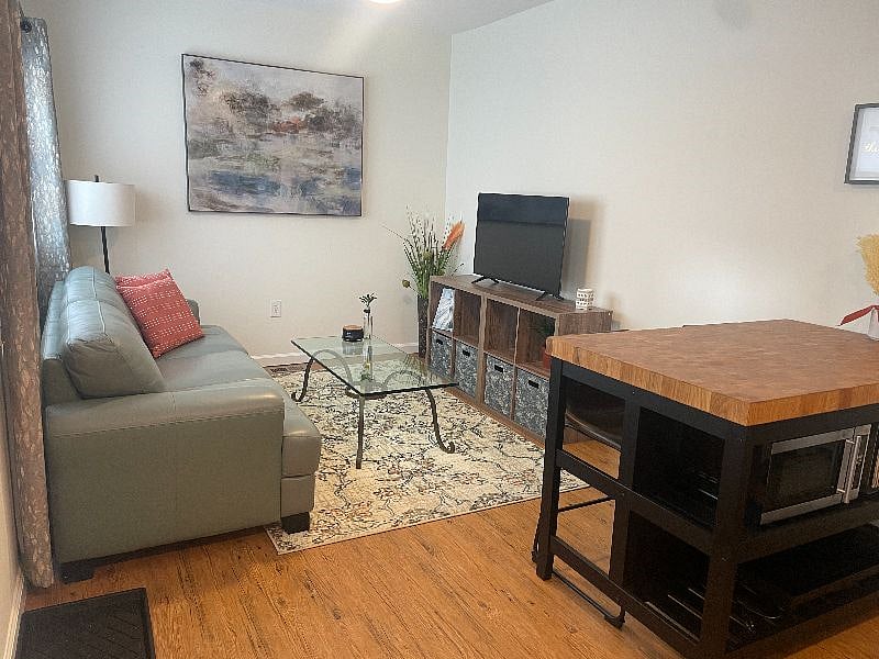 Furnished Finder property 446726_1 photo 4