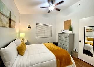 Full size Bedroom
