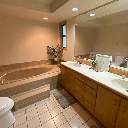 Upstairs bathroom