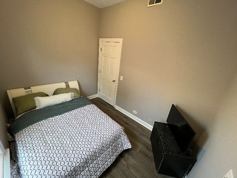 Furnished Finder property 446794_1 photo 9