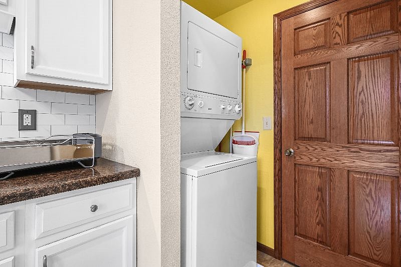 Furnished Finder property 446800_1 photo 15