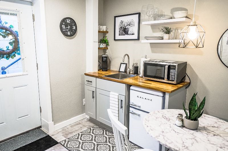Furnished Finder property 446805_1 photo 10