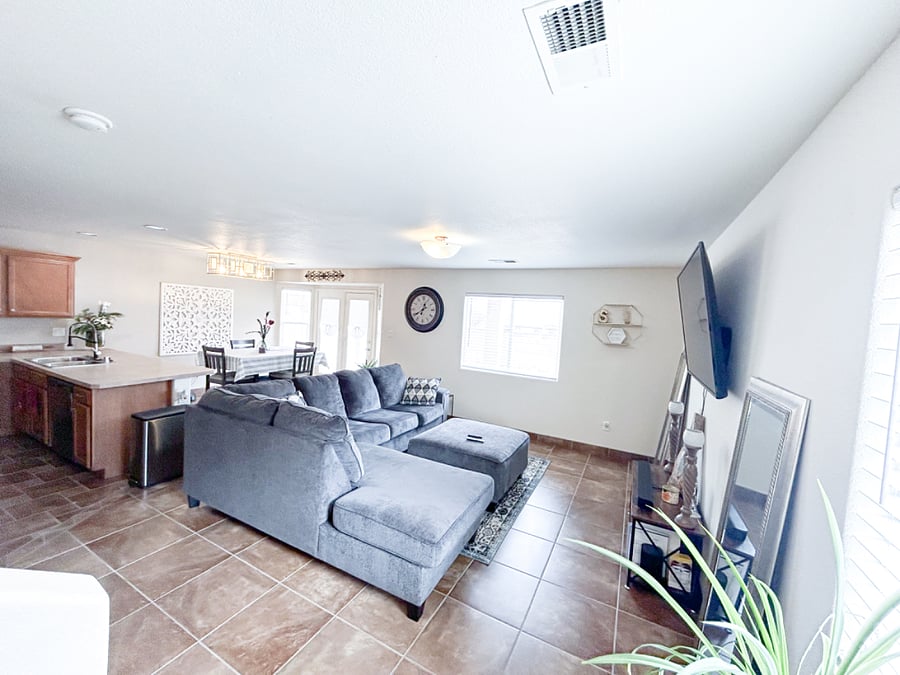 Furnished Finder property 446806_1 photo 3