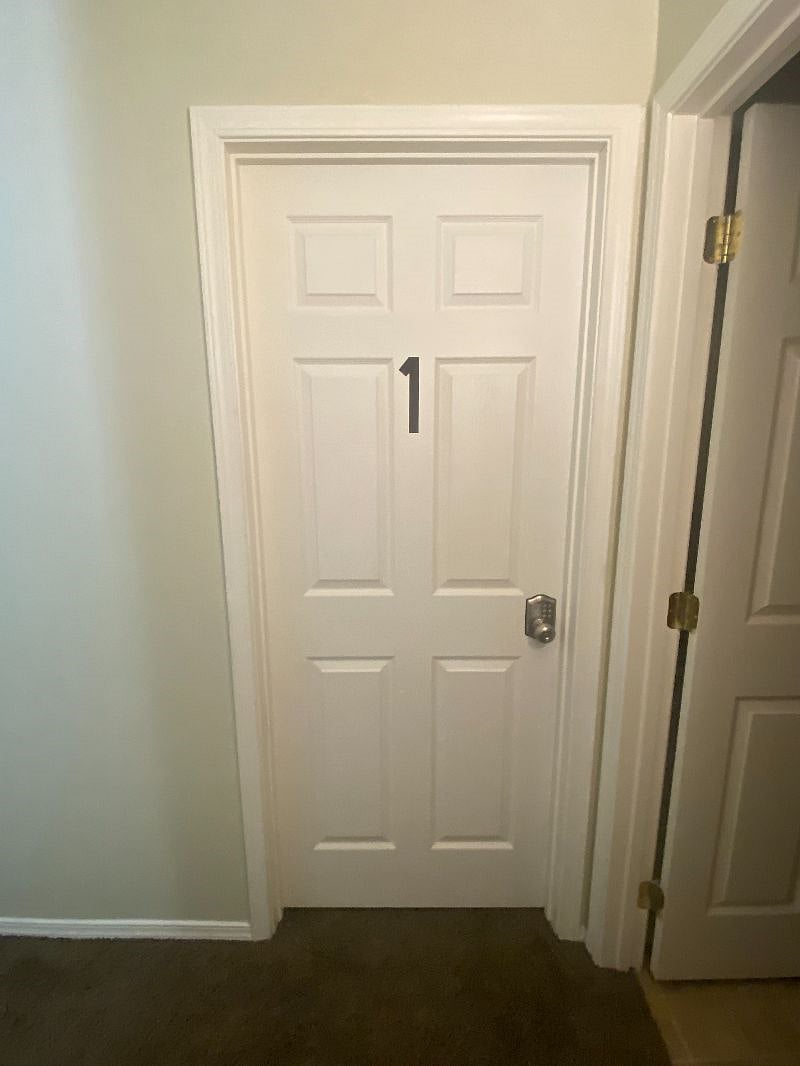 Furnished Finder property 446814_1 photo 11