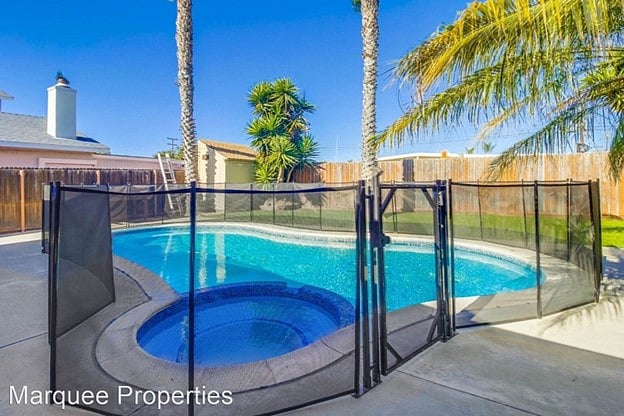 Furnished Finder property 446845_1 photo 24