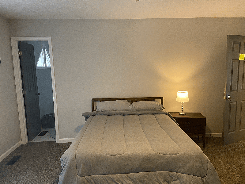Master Bed


