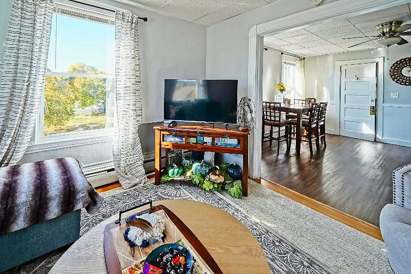 Furnished Finder property 446854_1 photo 3