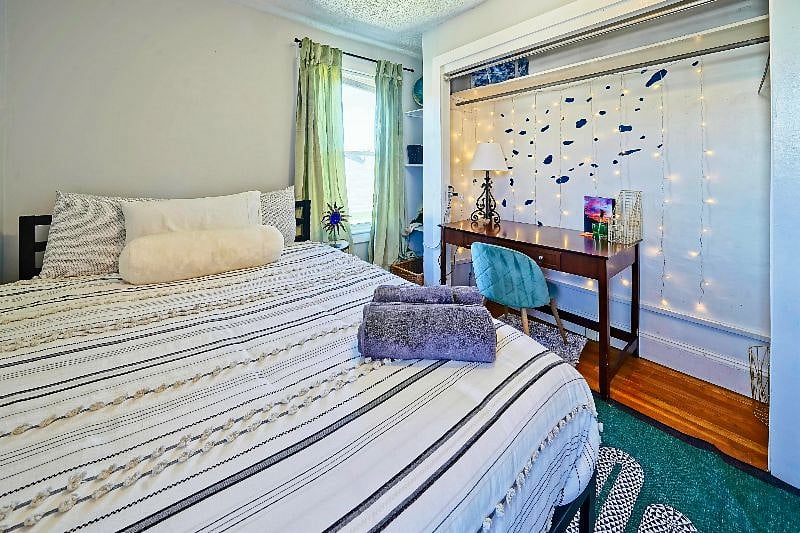 Furnished Finder property 446854_1 photo 12