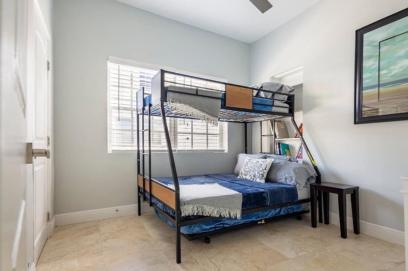 Furnished Finder property 446867_1 photo 20