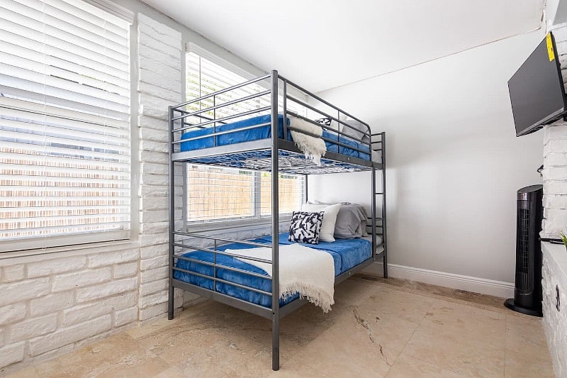 Furnished Finder property 446867_1 photo 15