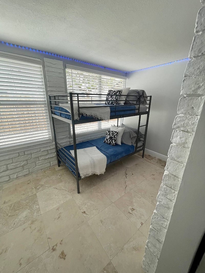 Furnished Finder property 446867_1 photo 18