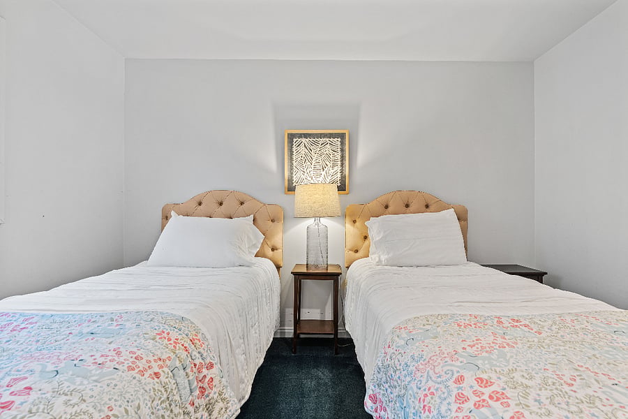 3rd room - two singles