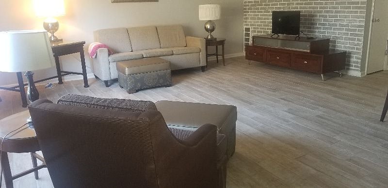 Furnished Finder property 446946_1 photo 7