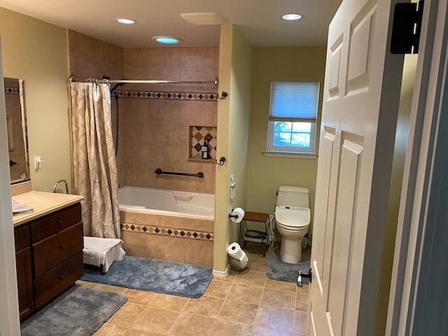 Furnished Finder property 446948_1 photo 5