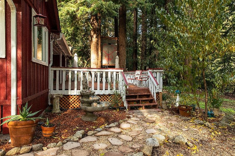Furnished Finder property 446982_1 photo 11