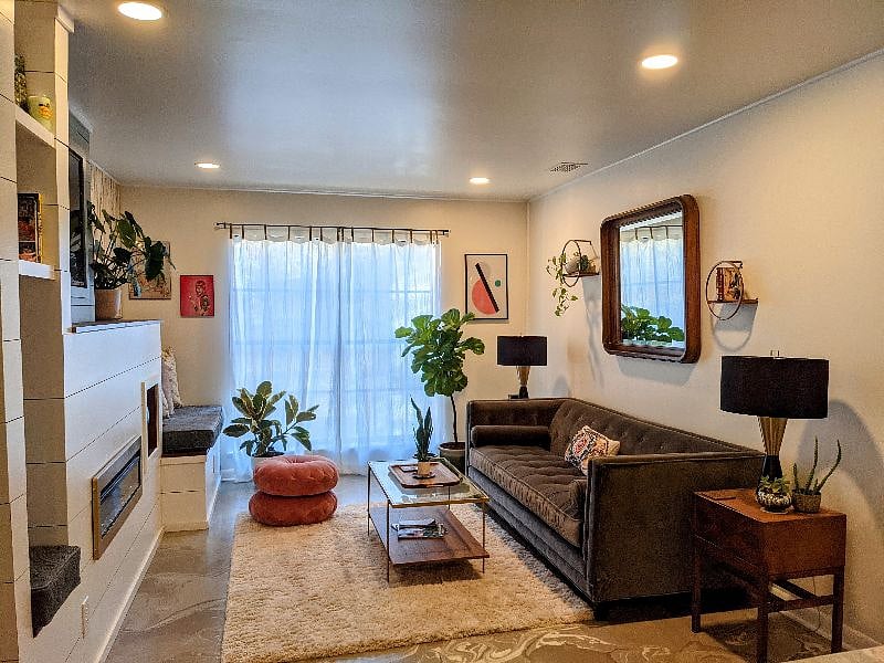 Furnished Finder property 446992_1 photo 1