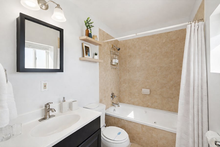 Furnished Finder property 446995_2 photo 25