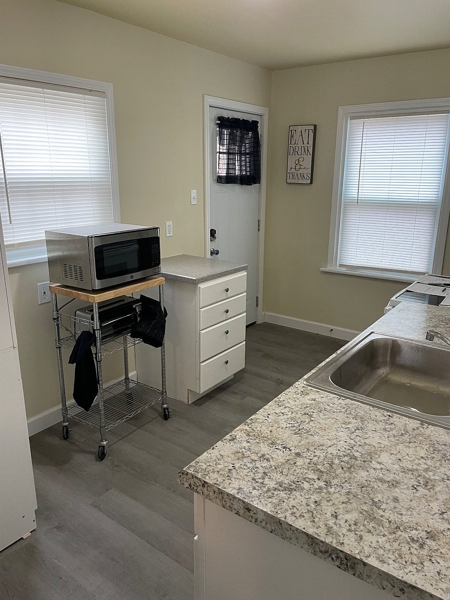 Furnished Finder property 447023_1 photo 2