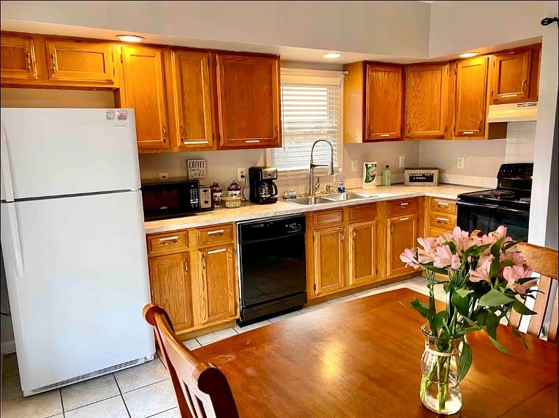 Furnished Finder property 447082_1 photo 3
