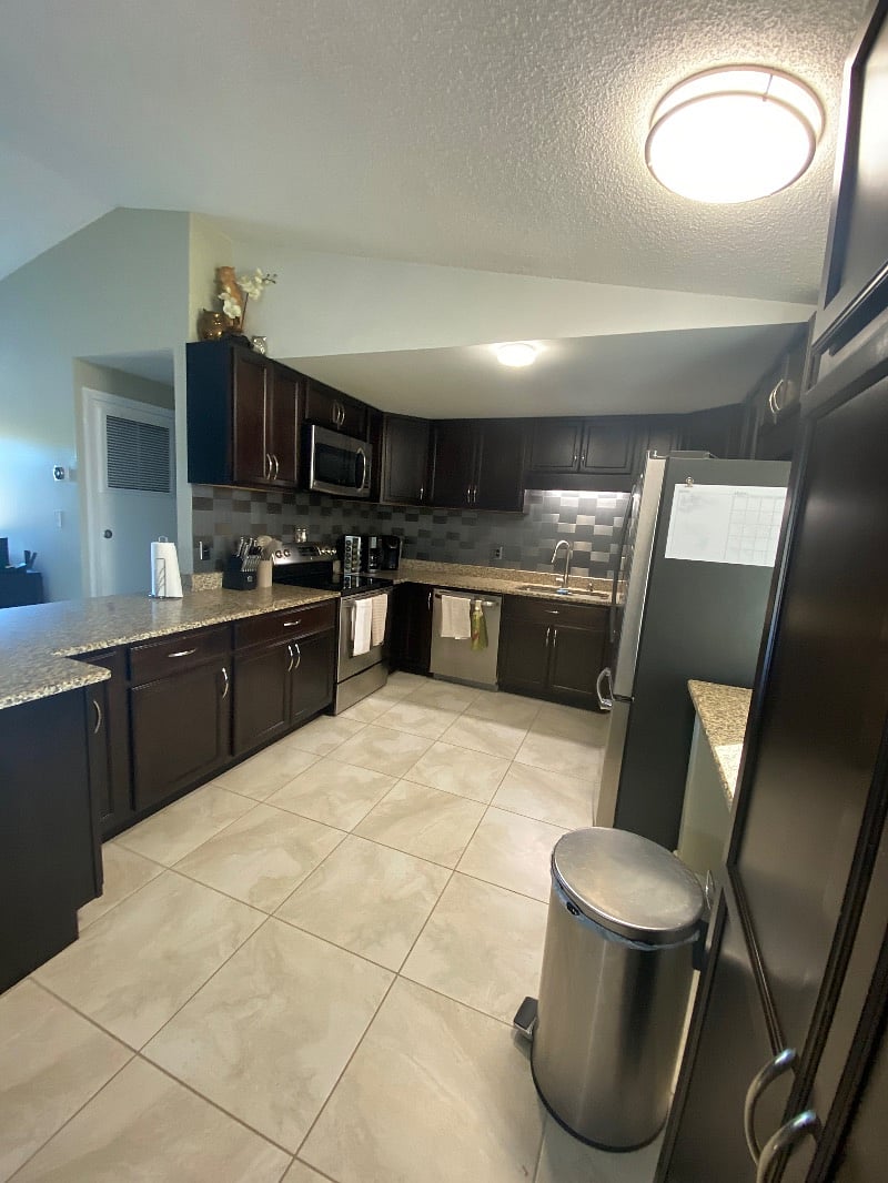 Furnished Finder property 447145_1 photo 3