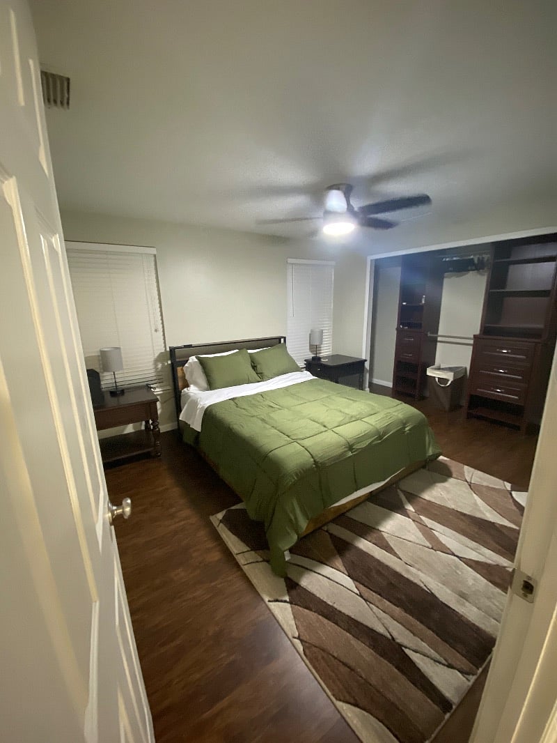 Furnished Finder property 447145_1 photo 8