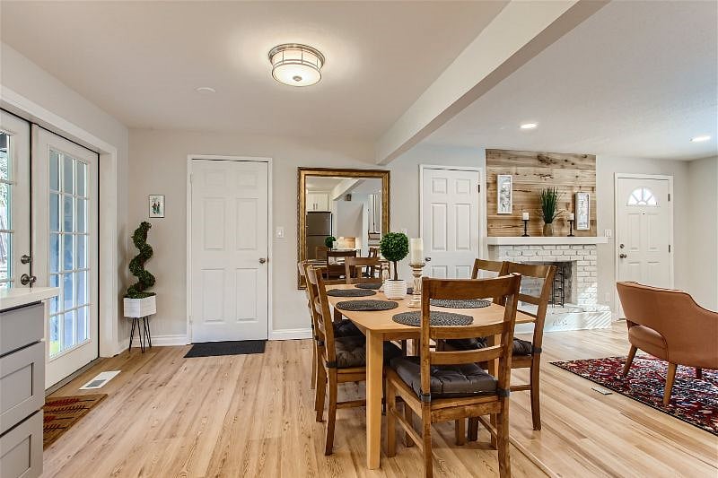 Furnished Finder property 447159_1 photo 8