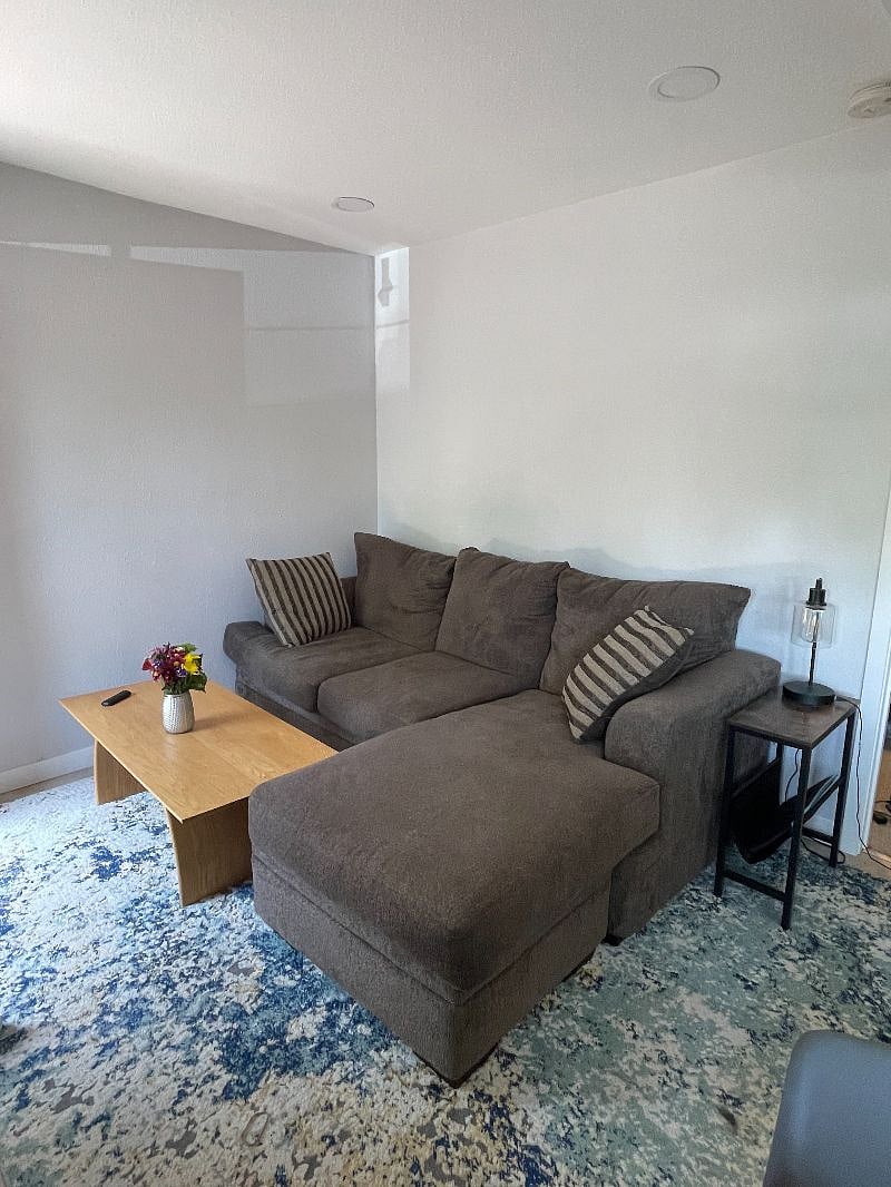 Furnished Finder property 447171_1 photo 6