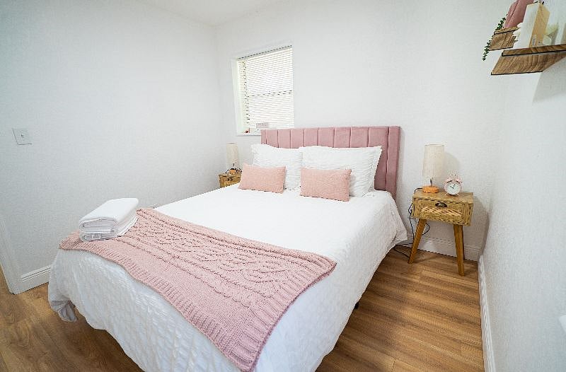 Furnished Finder property 447175_1 photo 17