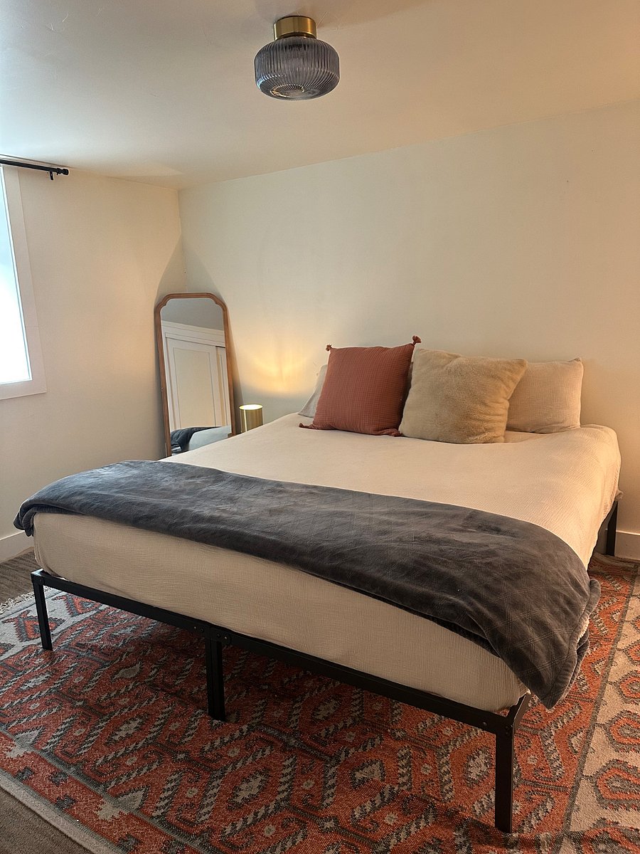 Downstairs bedroom option 2