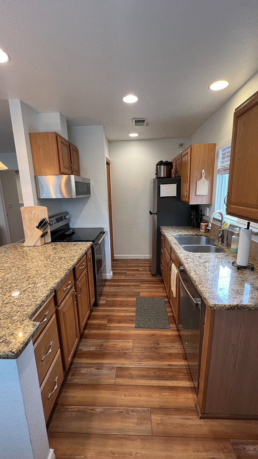 Furnished Finder property 447180_1 photo 1