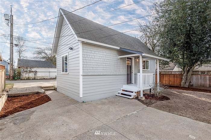 Furnished Finder property 447200_1 photo 1