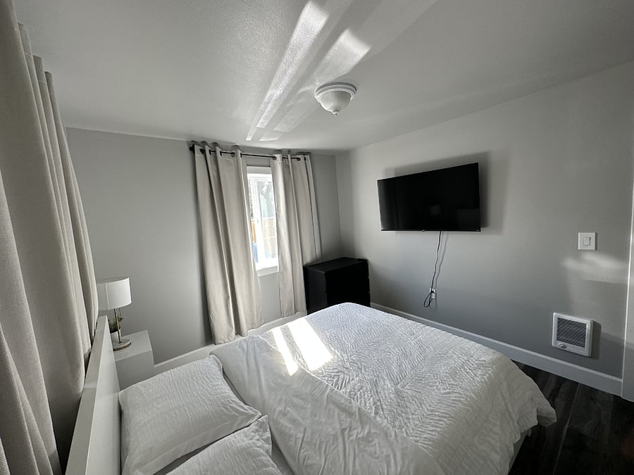 Furnished Finder property 447200_1 photo 8