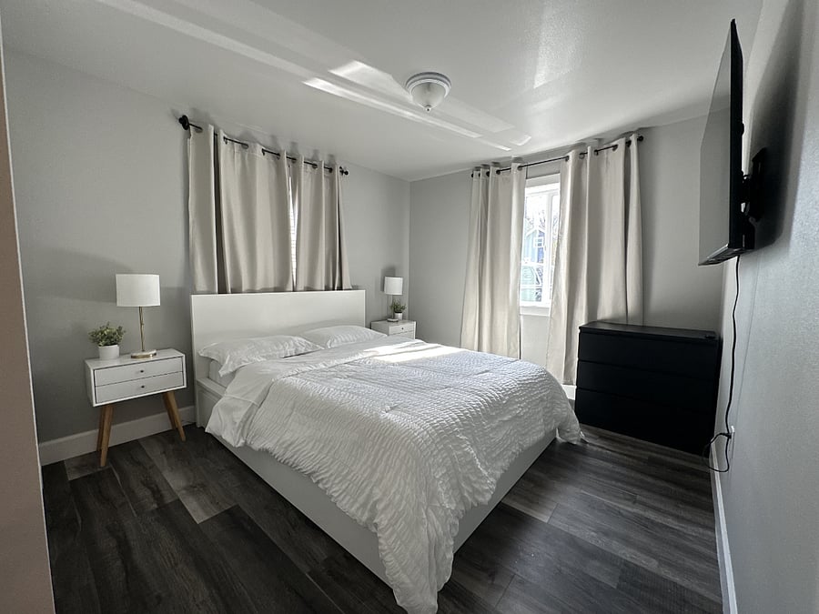 Furnished Finder property 447200_1 photo 9