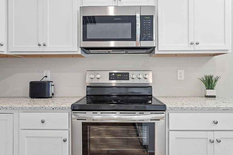 Furnished Finder property 447226_1 photo 8